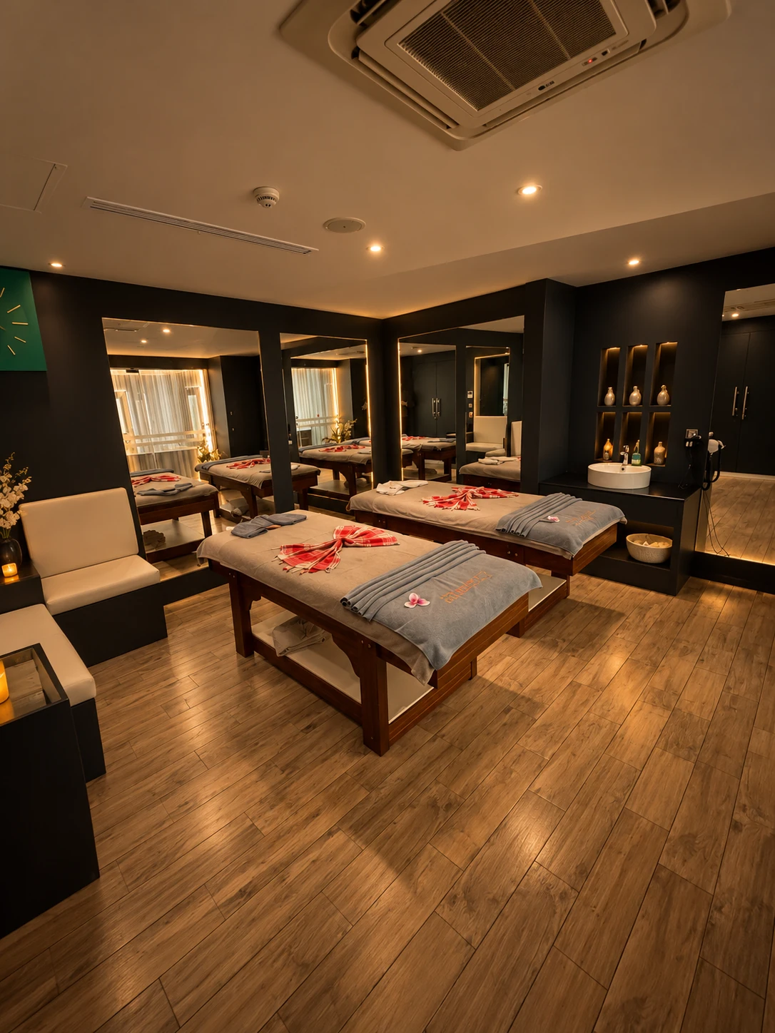 VIP Couples Room — Two Treatment Beds